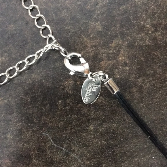 Lia Sophia necklace - Picture 3 of 3